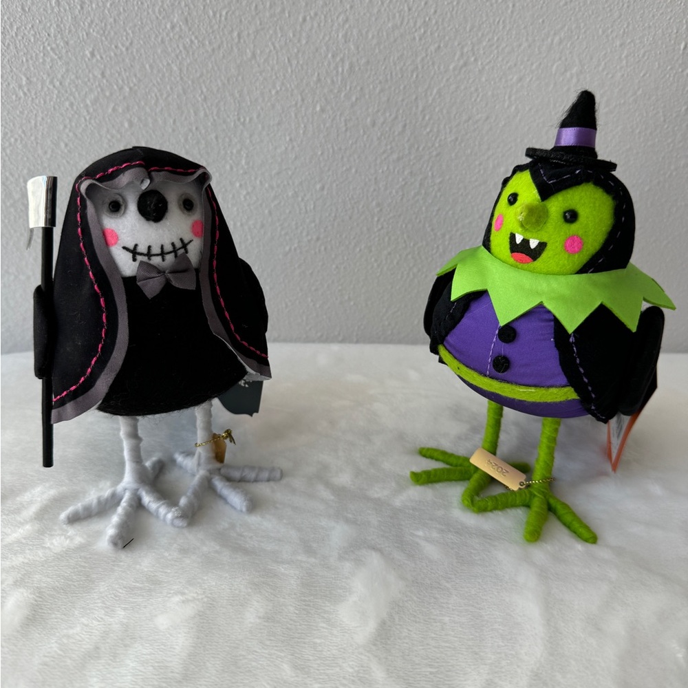 2pcs Featherly ‘Hoodie’ & ‘Spellma’ Felt Witch Birds New 2024.